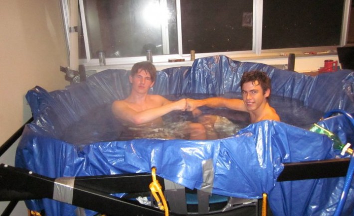 20 Gross Things You'll Encounter While Living In A Dorm